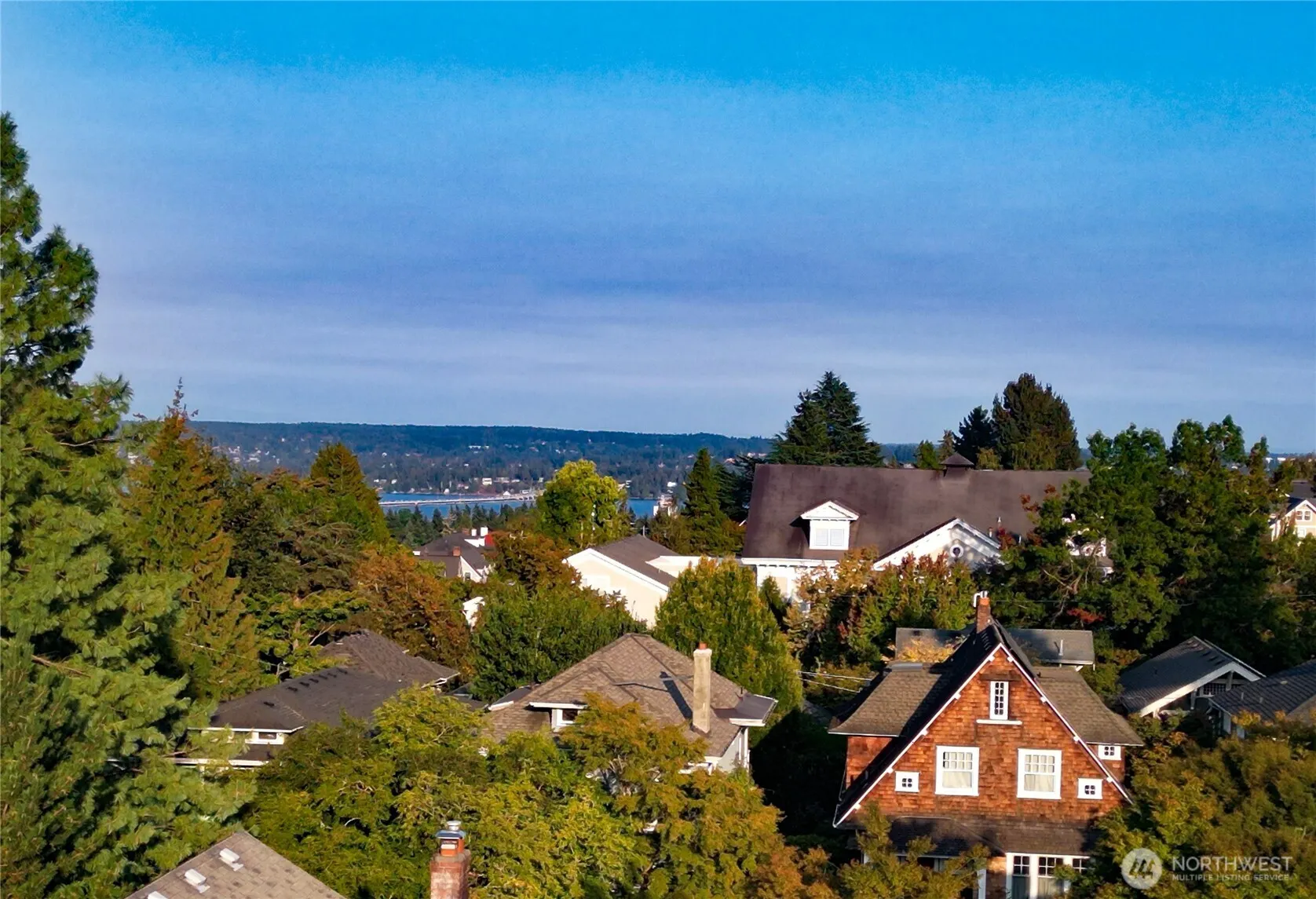 1242 16th Avenue E, Seattle, WA 98112