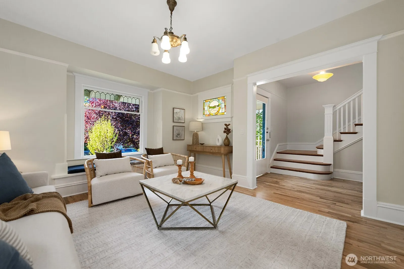 1242 16th Avenue E, Seattle, WA 98112