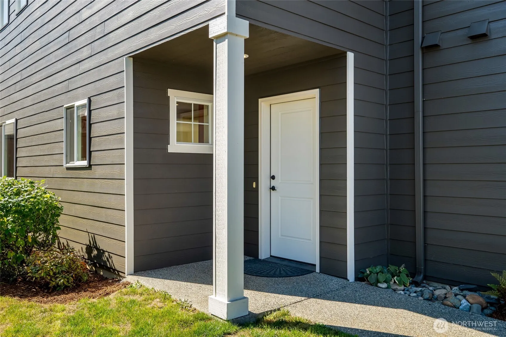 3910 132nd Street SW #B, Lynnwood, WA 98087