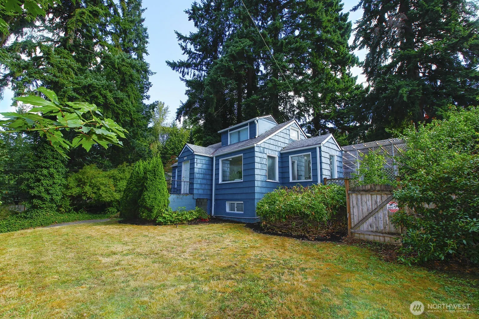 19727 Locust Way , Lynnwood, WA 98036