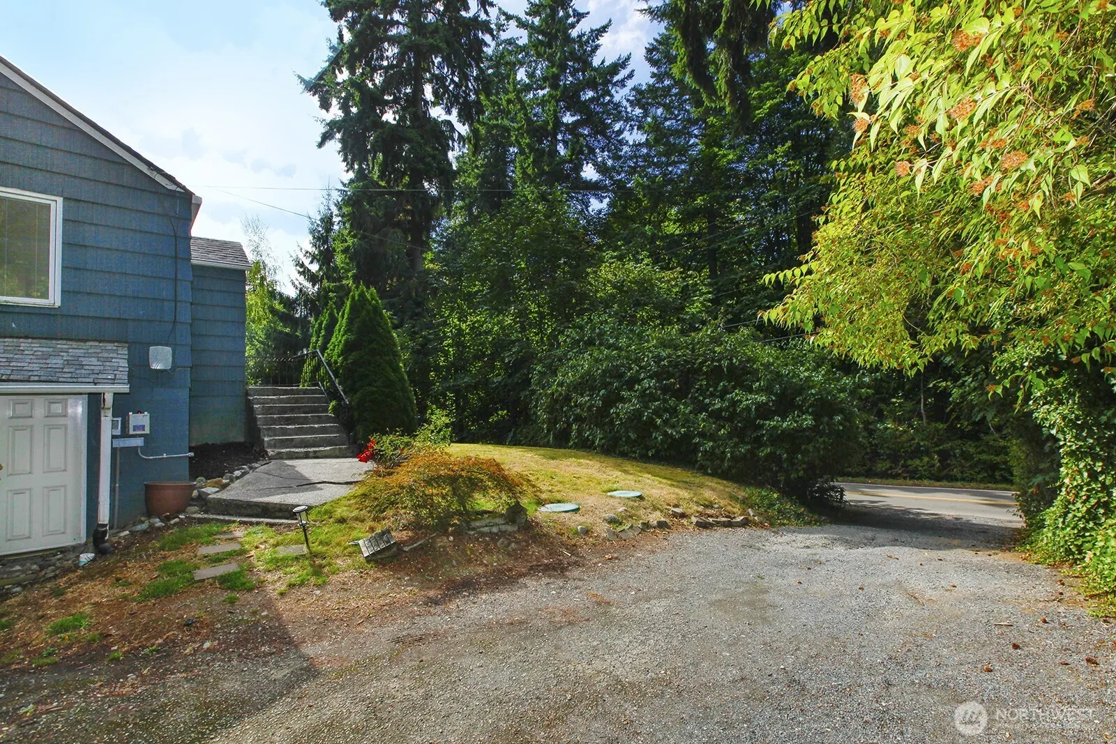 19727 Locust Way , Lynnwood, WA 98036