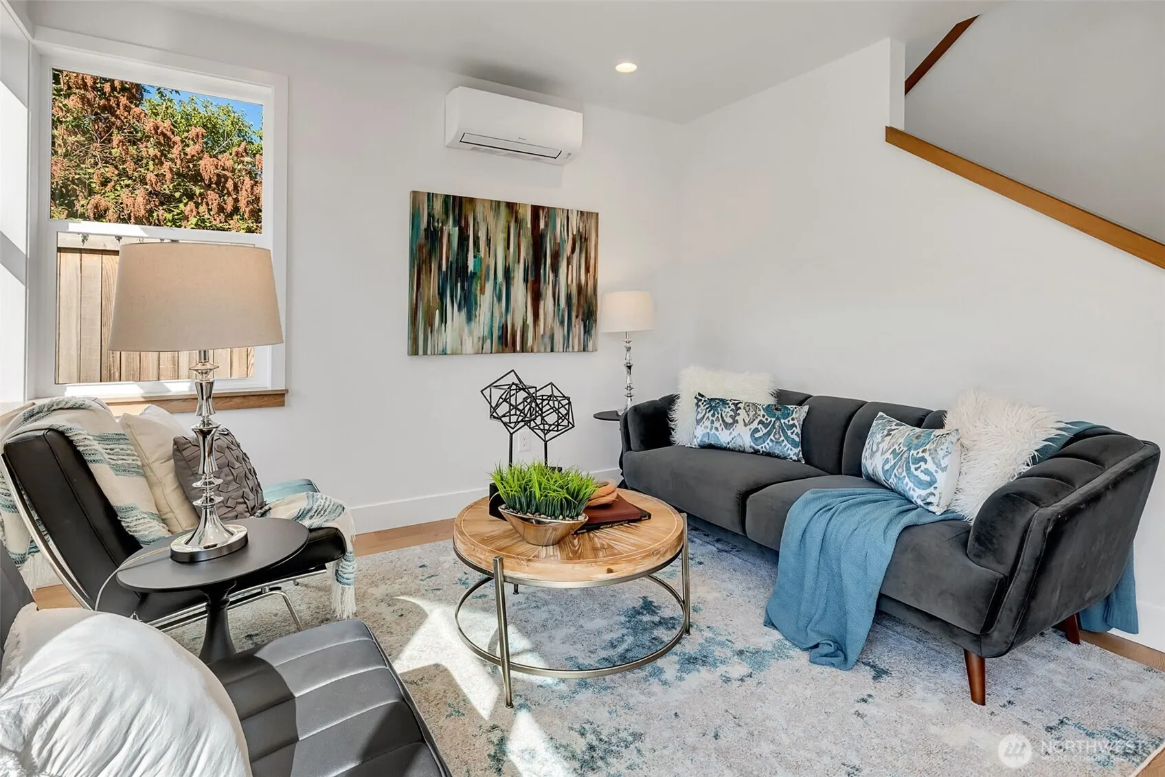 4514 S Dawson Street , Seattle, WA 98118-2349