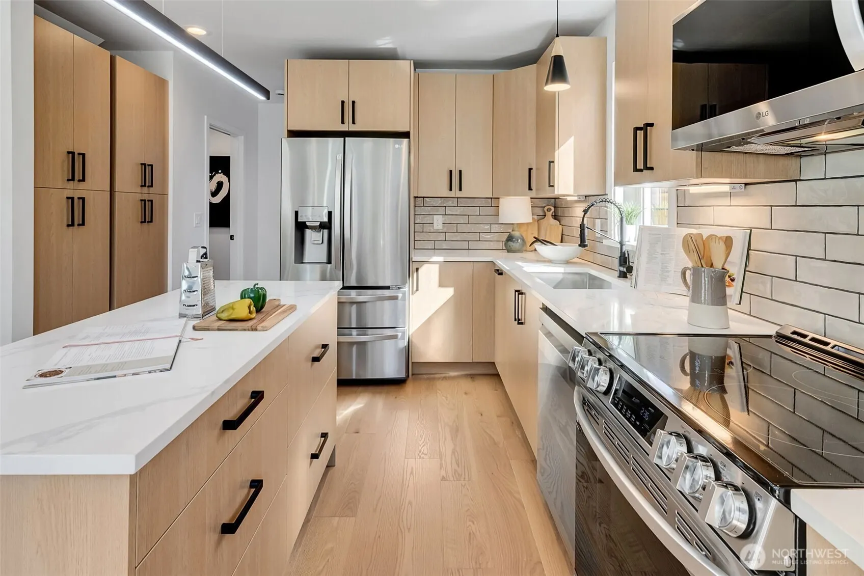 4514 S Dawson Street , Seattle, WA 98118-2349