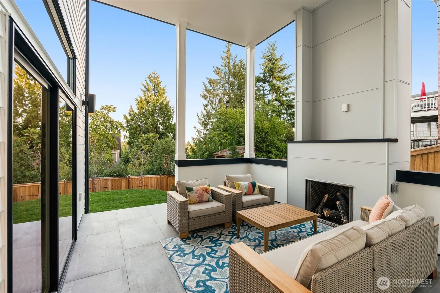 6032 50th Avenue NE, Seattle, WA 98115