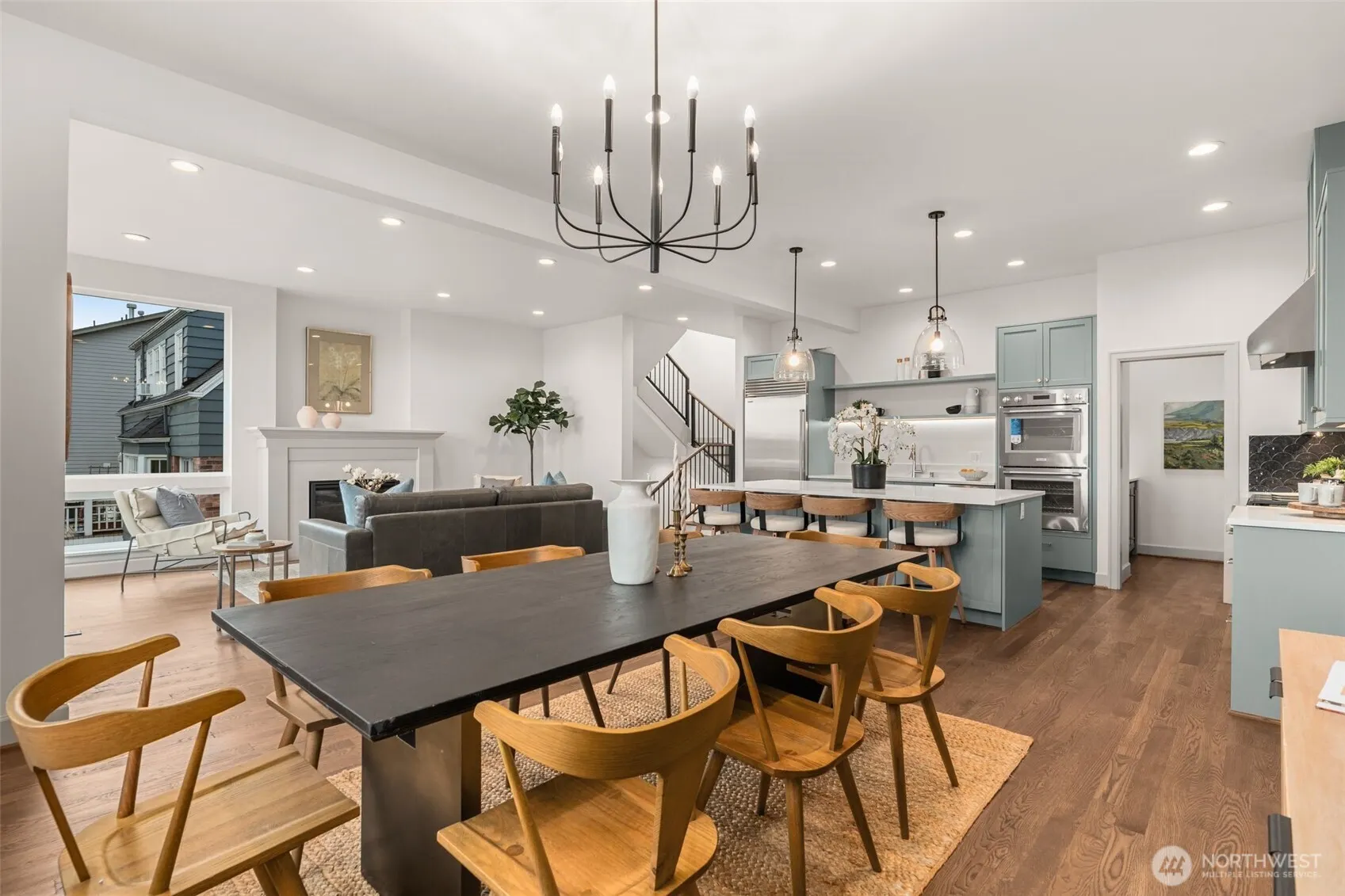 6032 50th Avenue NE, Seattle, WA 98115