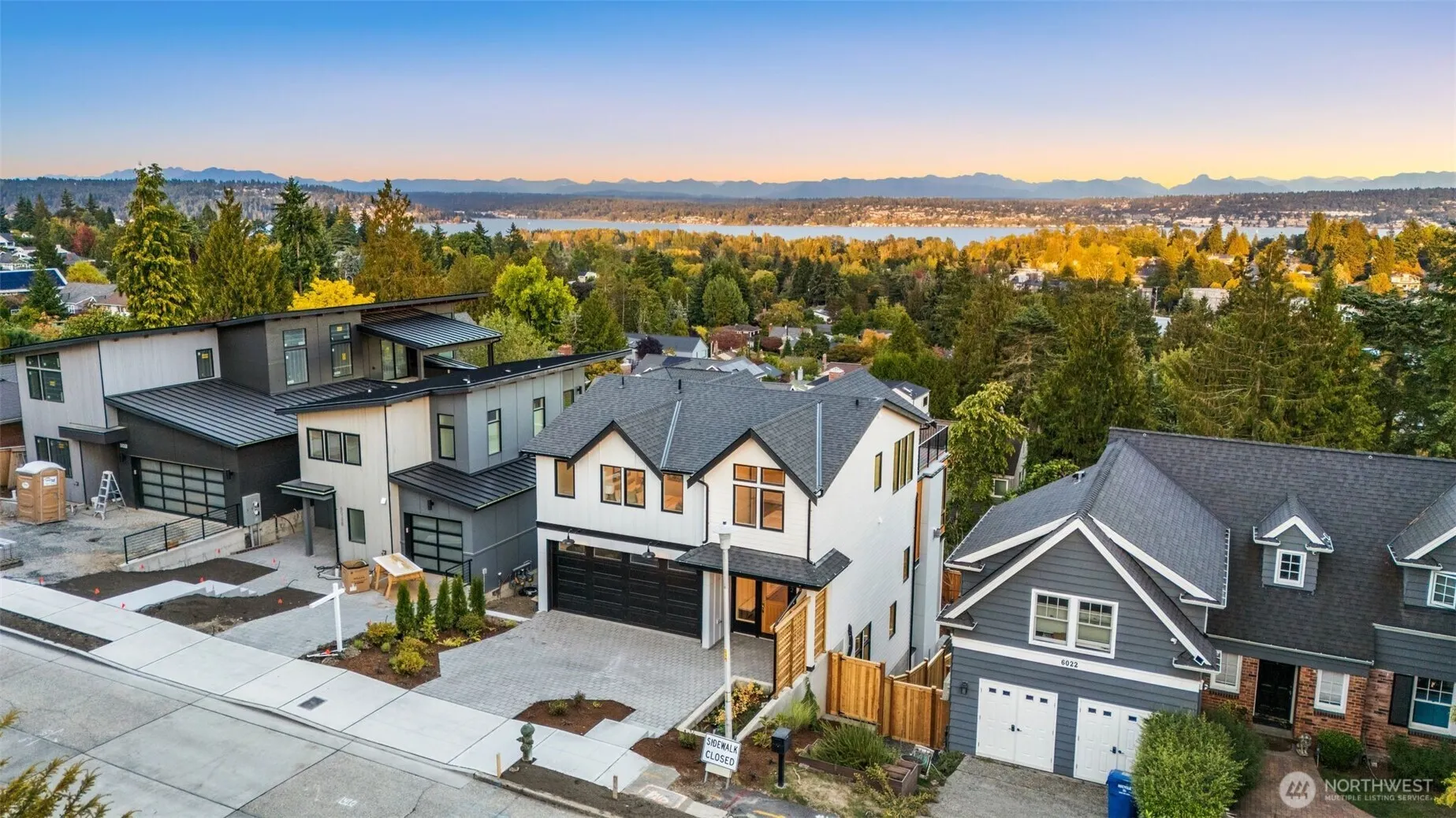 6032 50th Avenue NE, Seattle, WA 98115