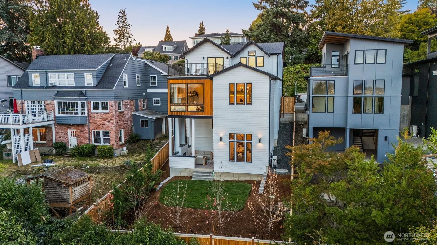 6032 50th Avenue NE, Seattle, WA 98115