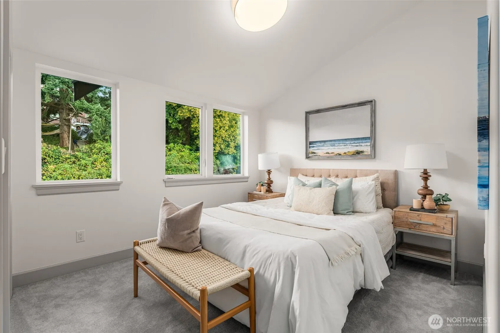 6032 50th Avenue NE, Seattle, WA 98115