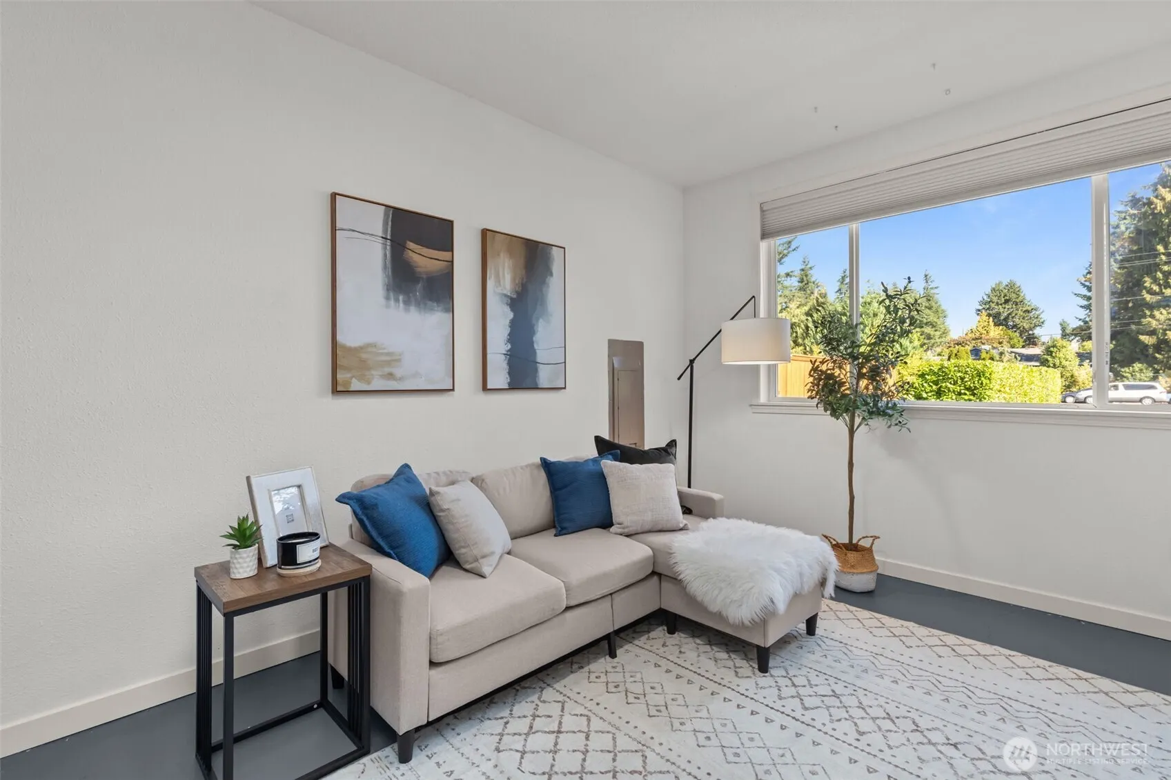 915 Monroe Avenue NE, Renton, WA 98056