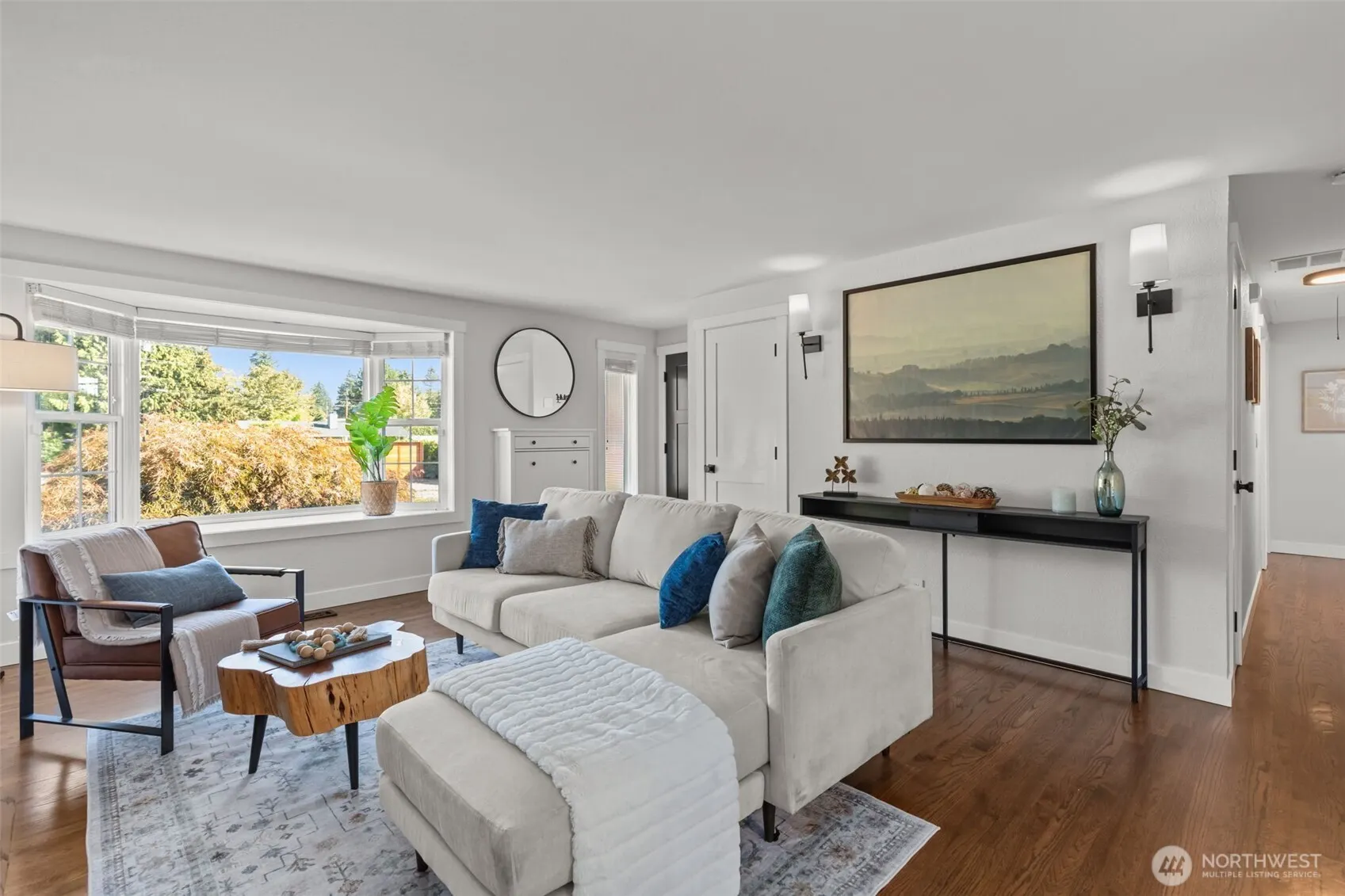 915 Monroe Avenue NE, Renton, WA 98056