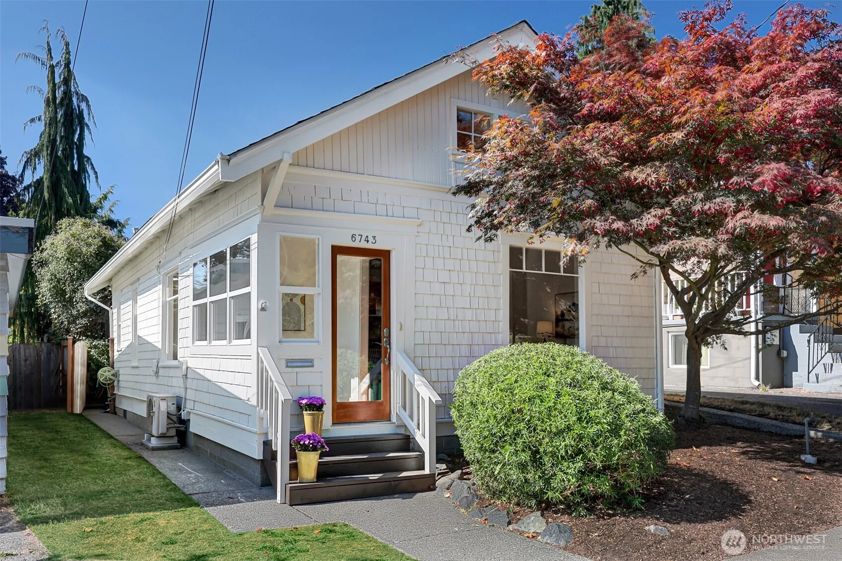 6743 21st Avenue NW, Seattle, WA 98117