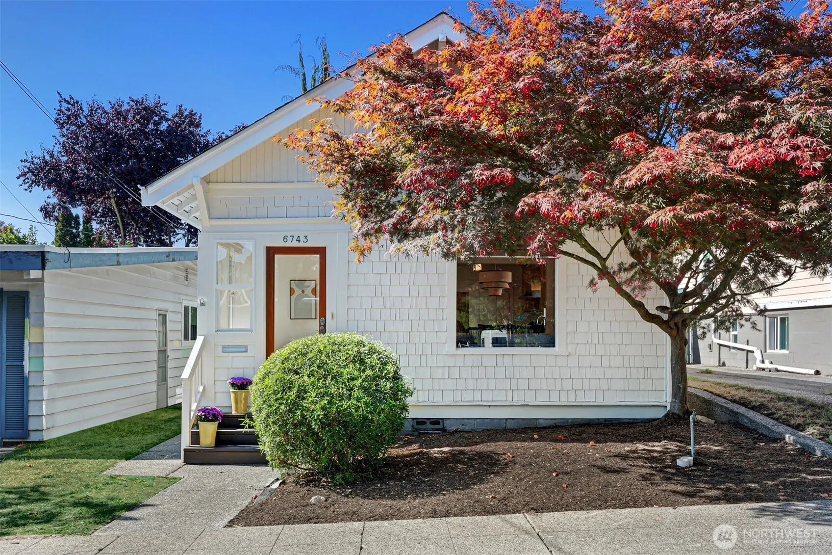 6743 21st Avenue NW, Seattle, WA 98117
