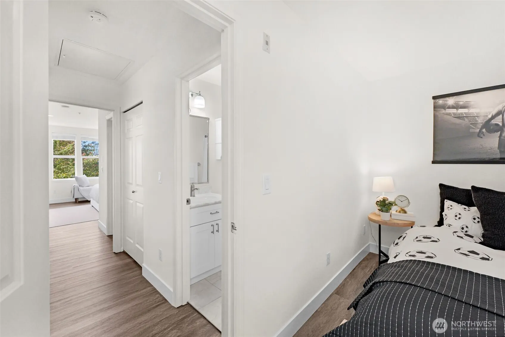 2680 139th Avenue SE #115, Bellevue, WA 98005