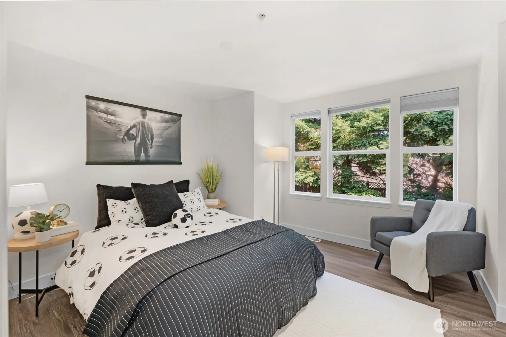 2680 139th Avenue SE #115, Bellevue, WA 98005