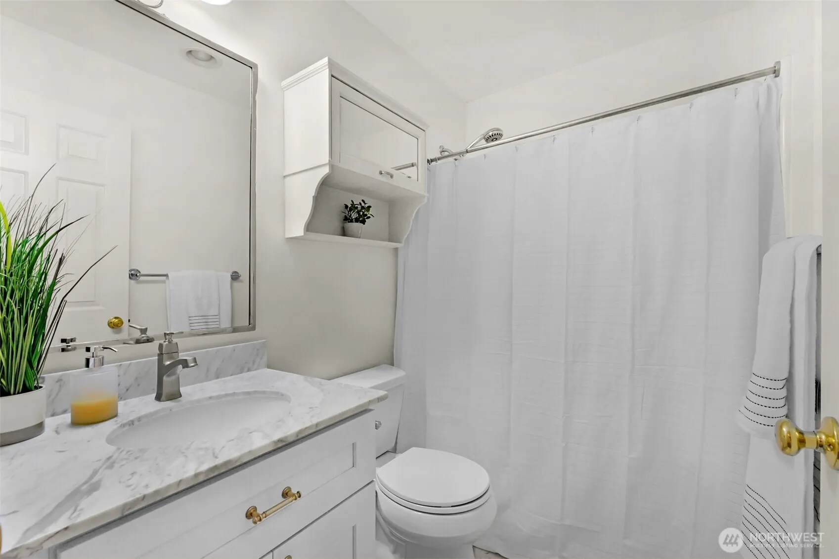 2680 139th Avenue SE #115, Bellevue, WA 98005
