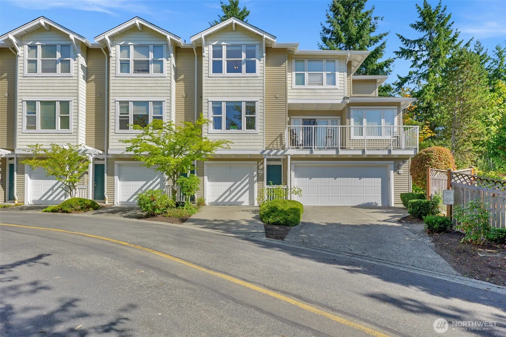 2680 139th Avenue SE #115, Bellevue, WA 98005