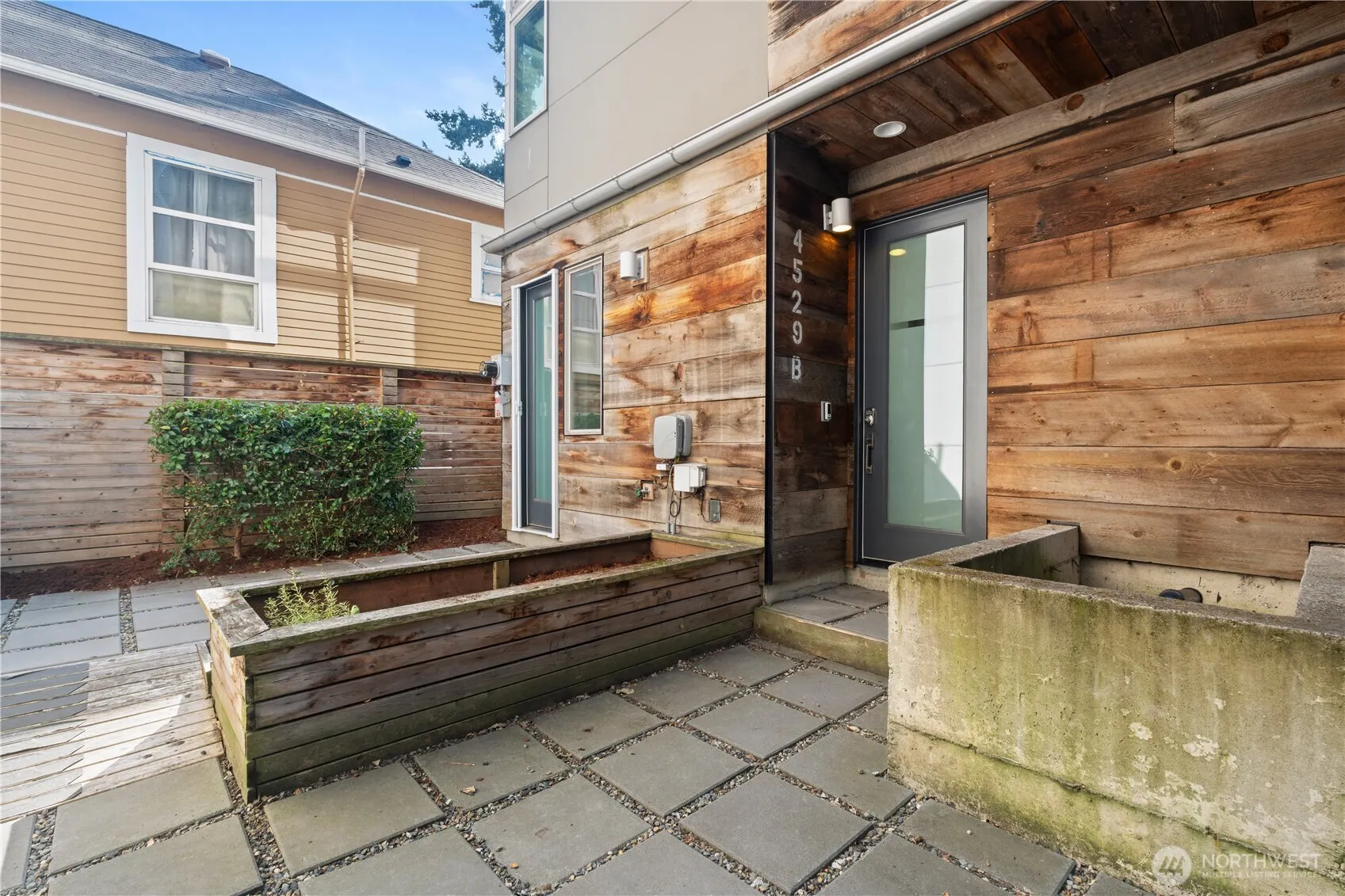 4529 Rainier Avenue S #B, Seattle, WA 98118