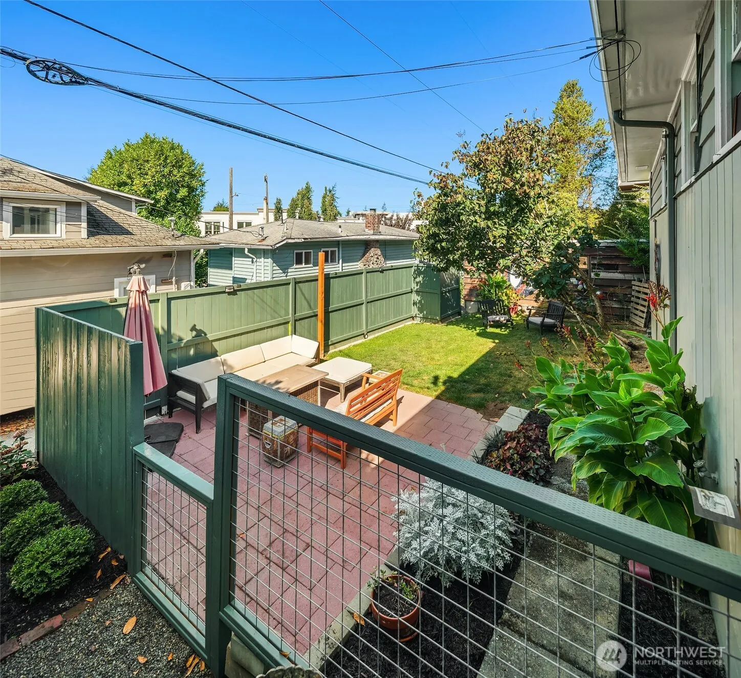 2625 47th Avenue SW #2, Seattle, WA 98116