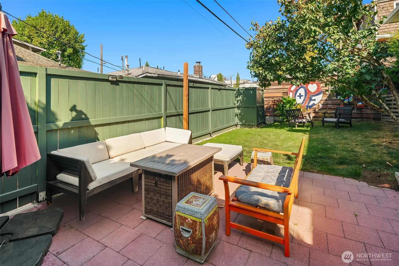 2625 47th Avenue SW #2, Seattle, WA 98116