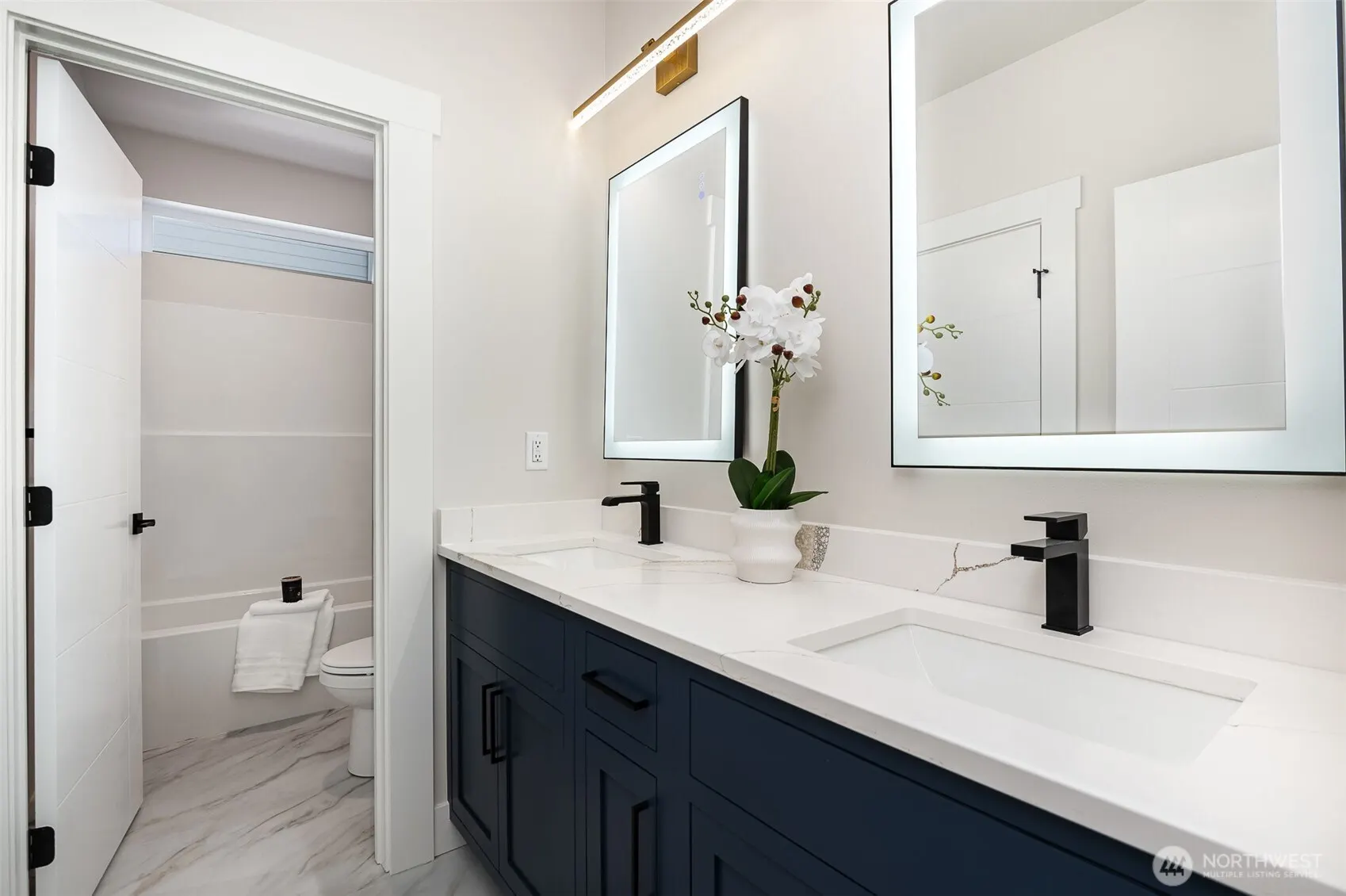 24328 Carter Road #4B, Bothell, WA 98021