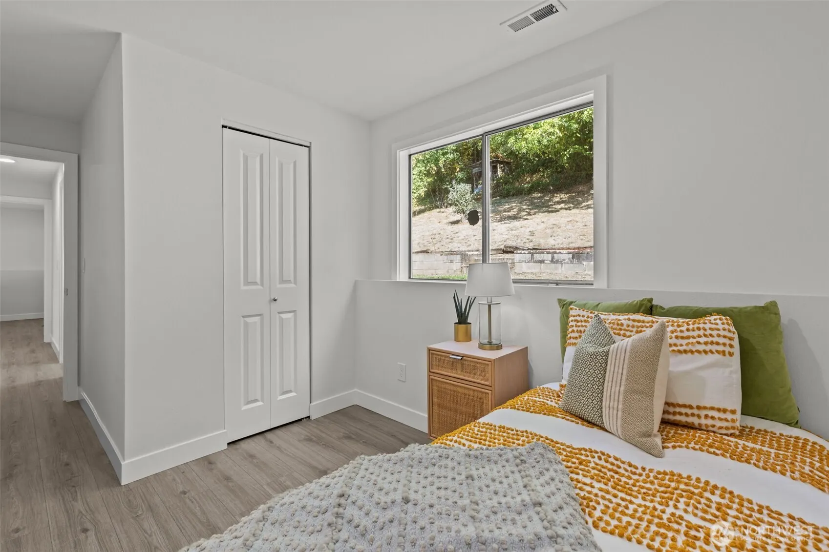 11822 56th Place S, Seattle, WA 98178
