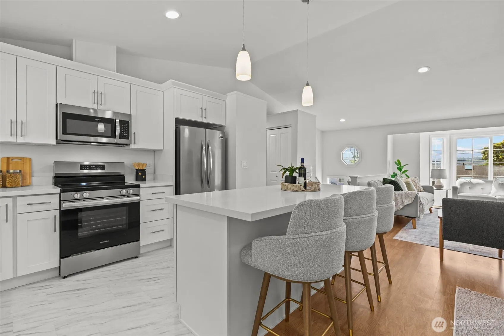 11822 56th Place S, Seattle, WA 98178