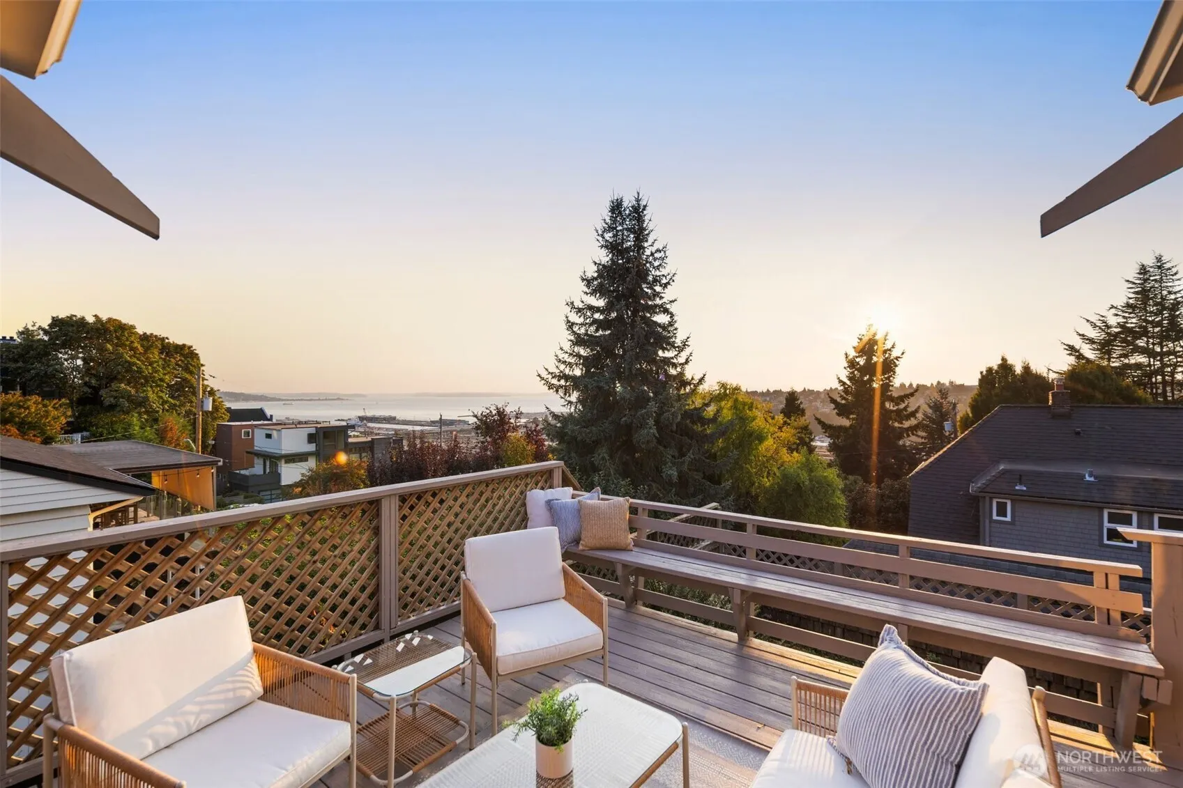 2513 11th Avenue W, Seattle, WA 98119