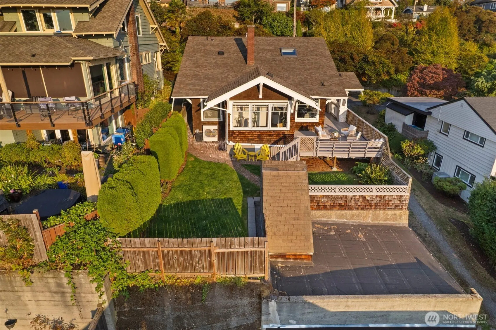 2513 11th Avenue W, Seattle, WA 98119