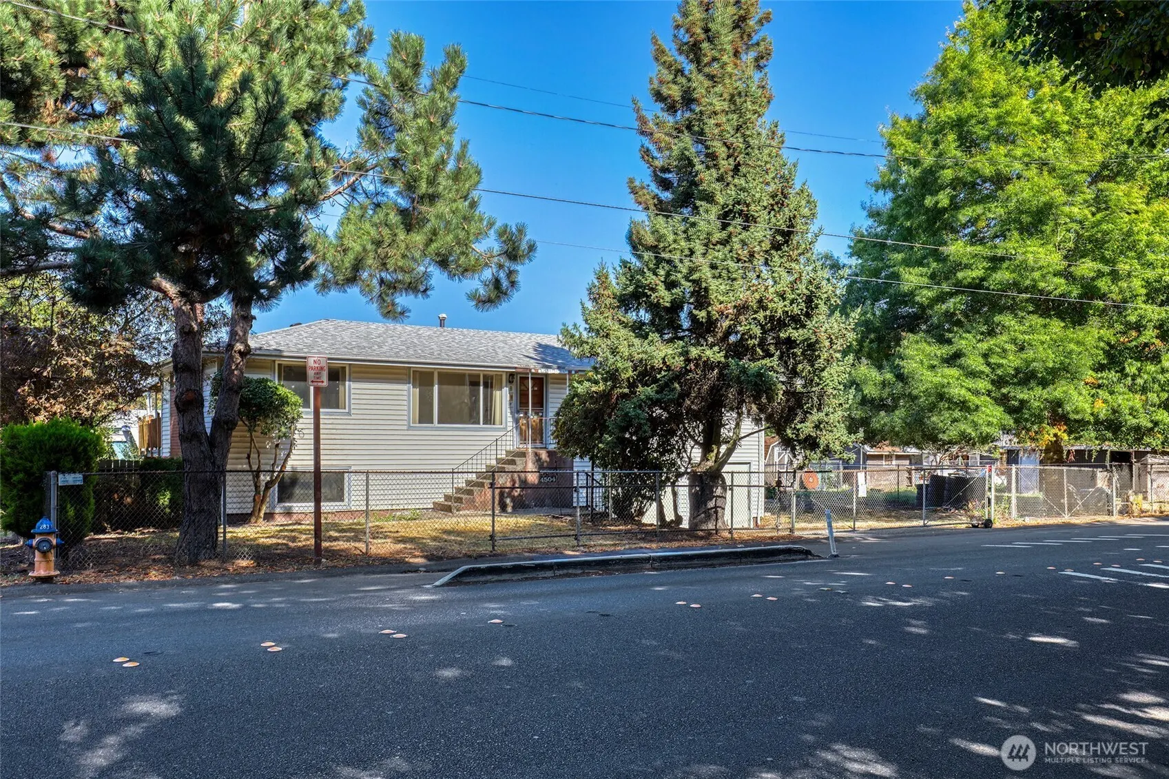 4504 S 124th Street , Seattle, WA 98178
