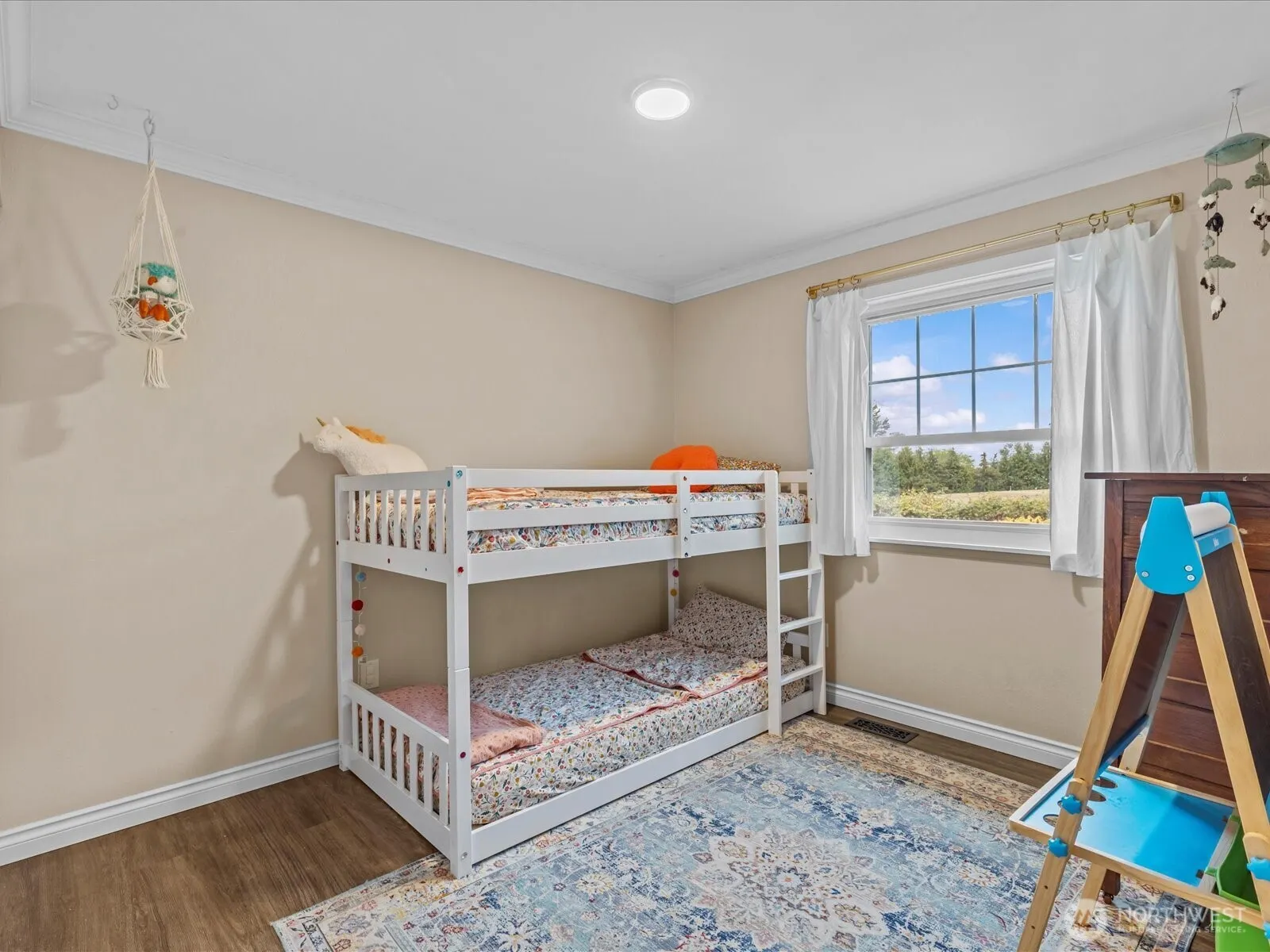 6202 120th Avenue NE, Kirkland, WA 98033-8415