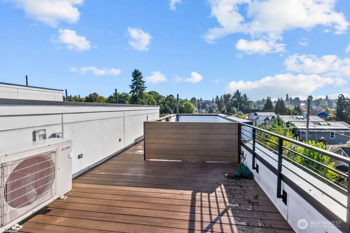 1128 24th Avenue S, Seattle, WA 98144
