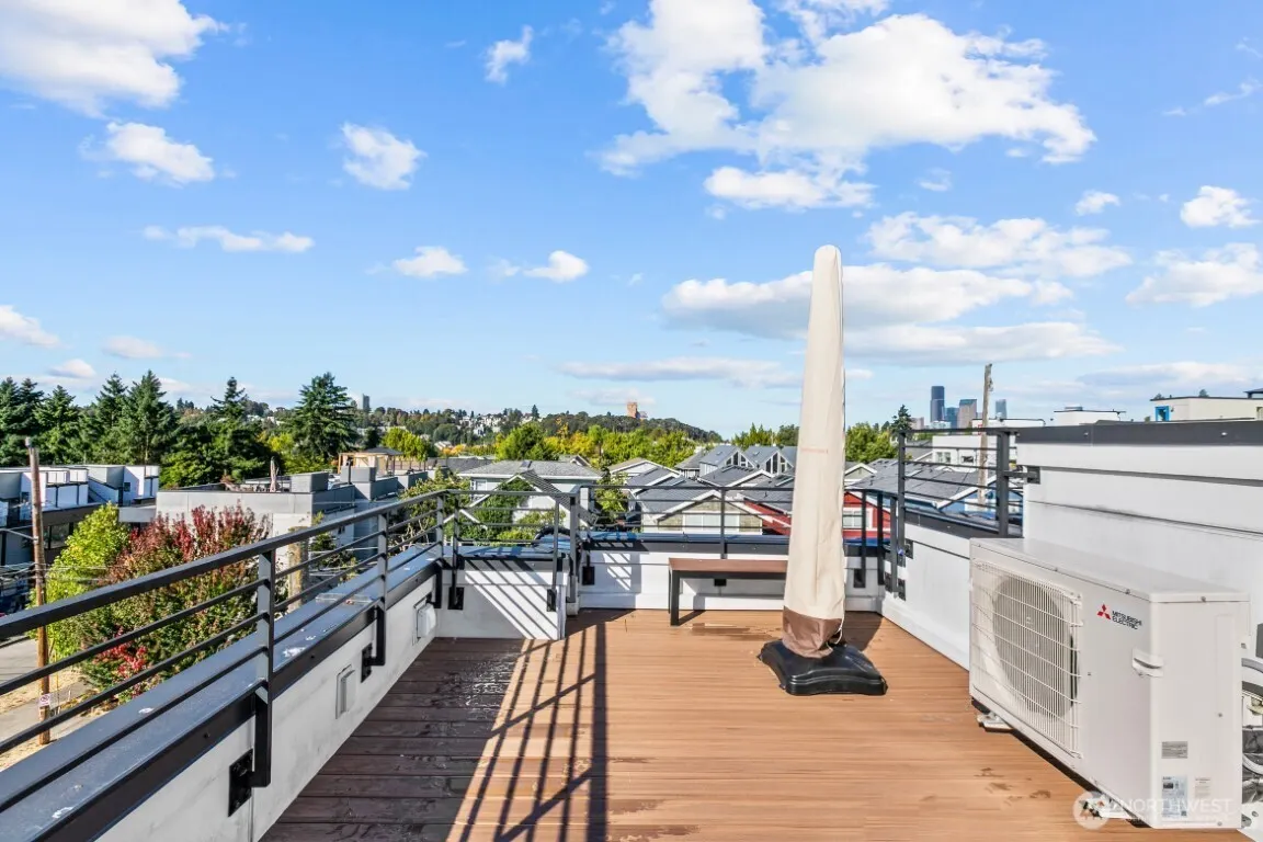 1128 24th Avenue S, Seattle, WA 98144