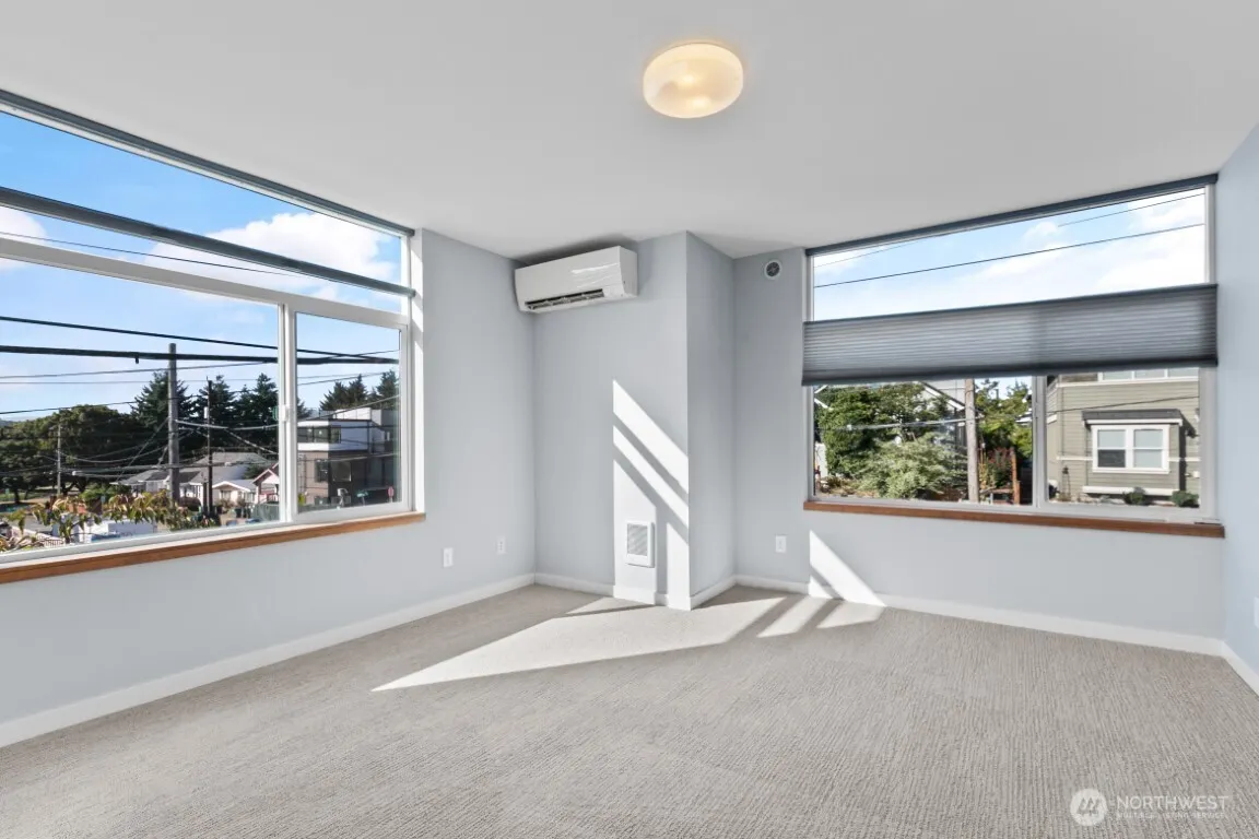 1128 24th Avenue S, Seattle, WA 98144