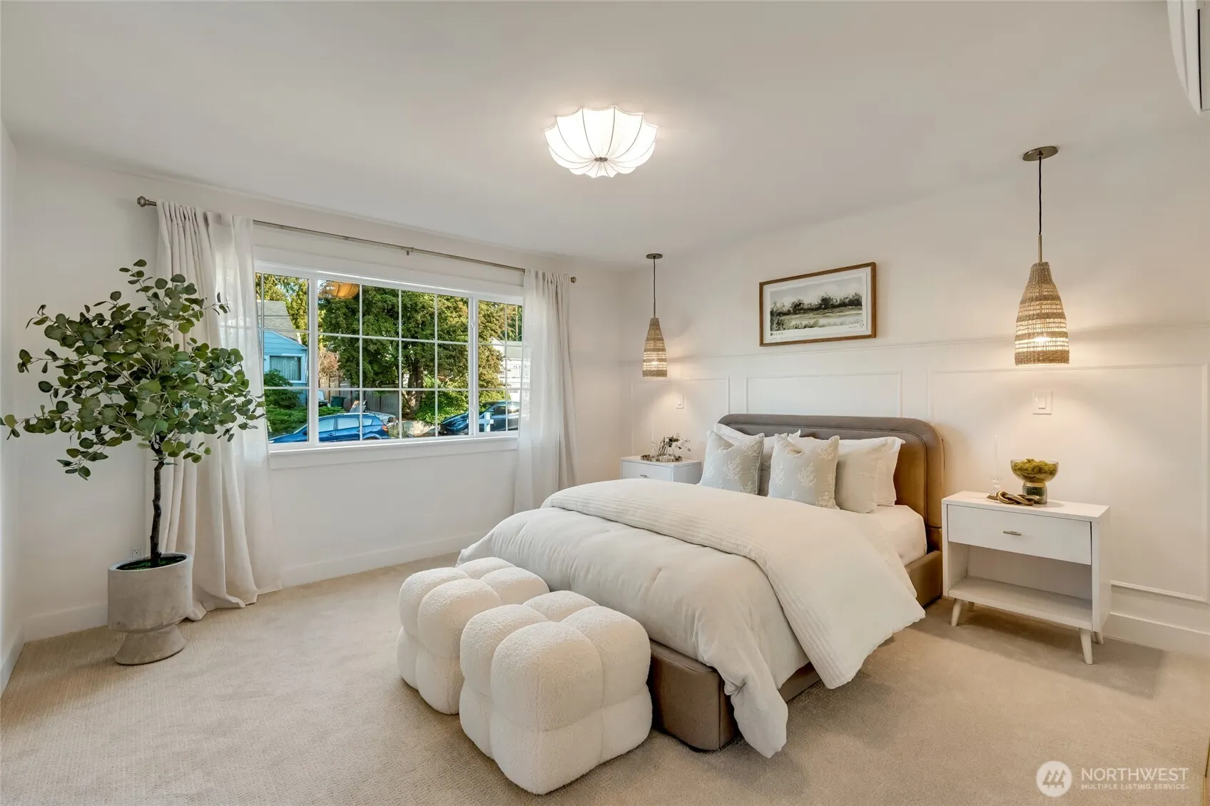 9653 7th Avenue NE, Seattle, WA 98115