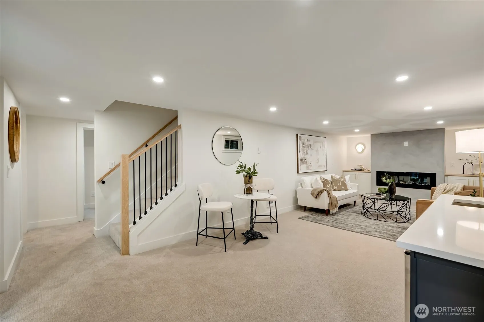 9653 7th Avenue NE, Seattle, WA 98115
