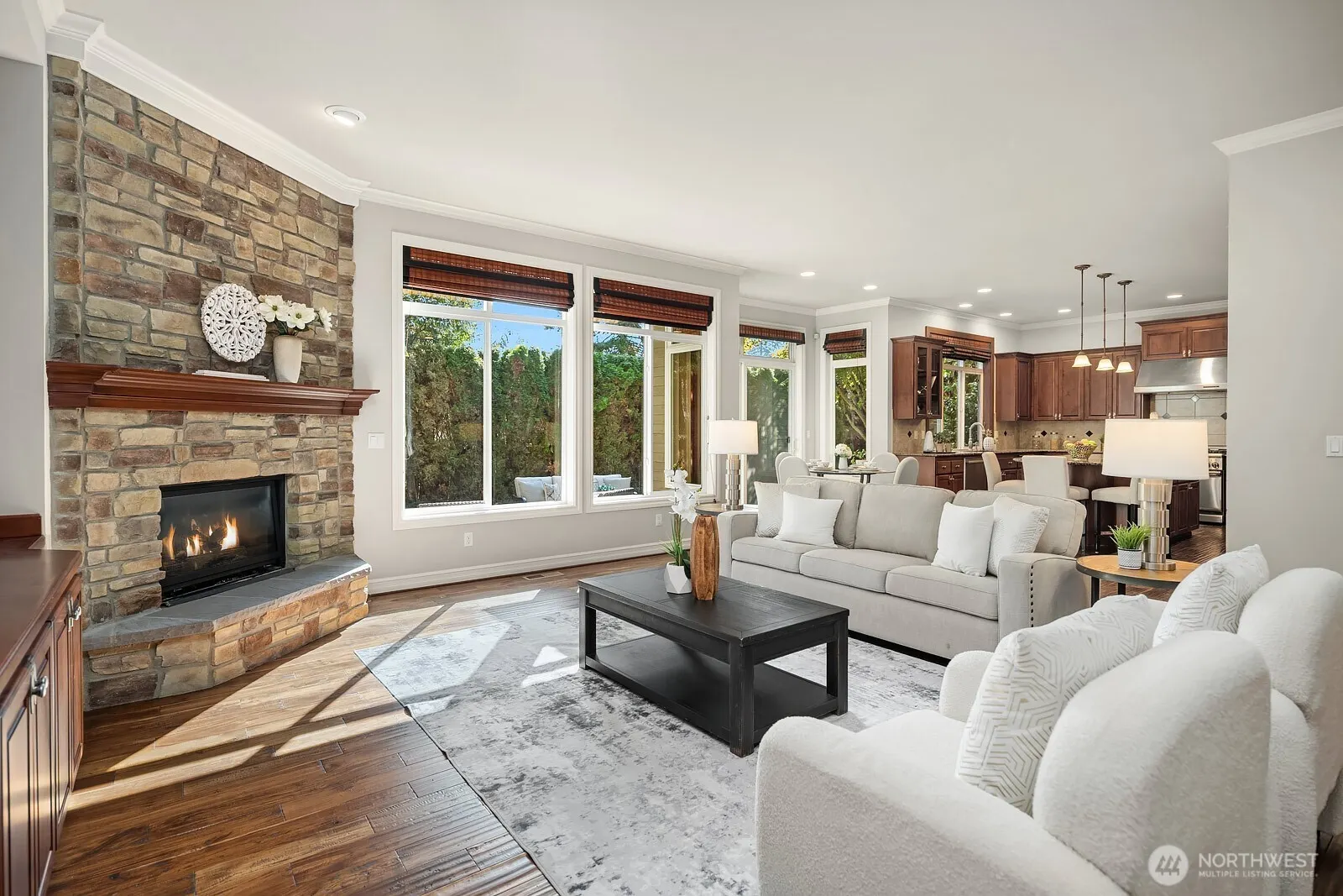 2098 211th Place SE, Sammamish, WA 98075