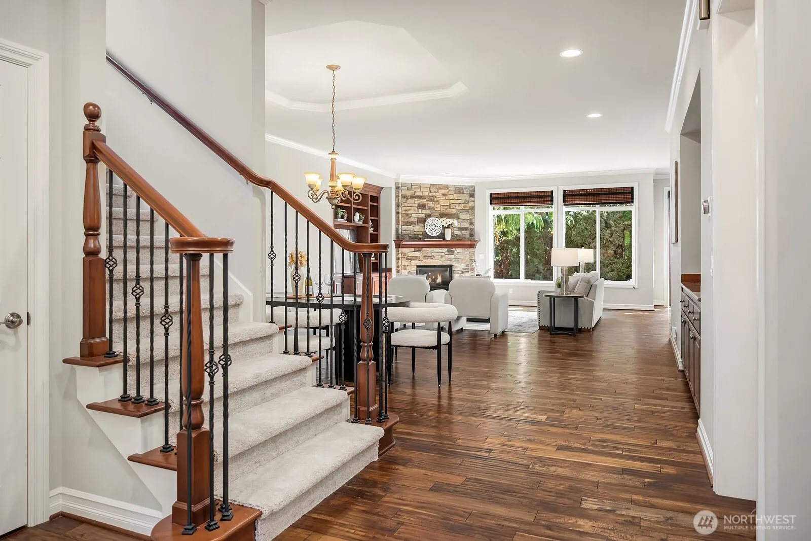 2098 211th Place SE, Sammamish, WA 98075
