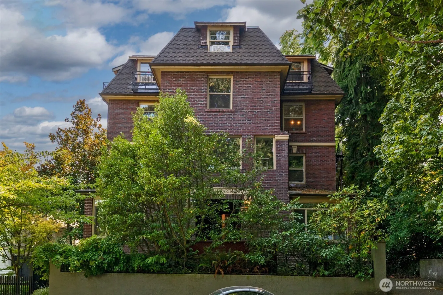 1425 E Prospect Street #1-10, Seattle, WA 98112