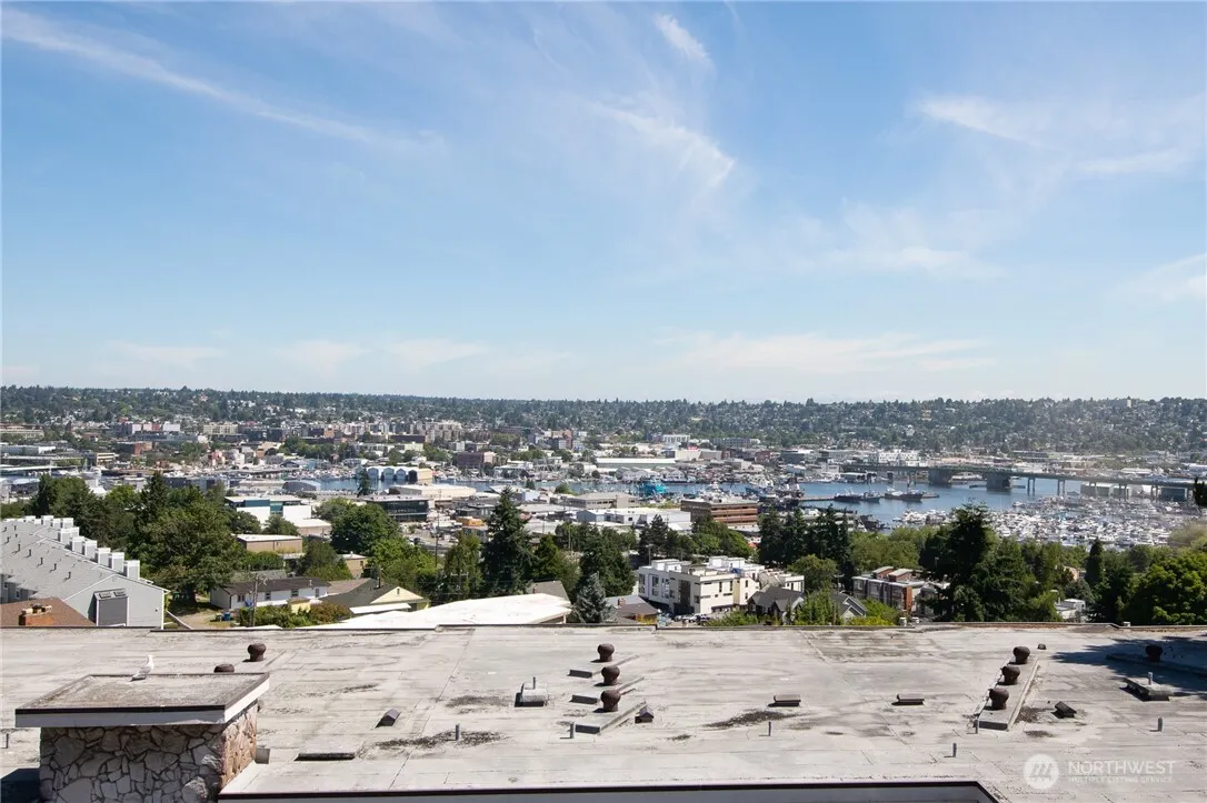 3626 26th Place W #3, Seattle, WA 98199