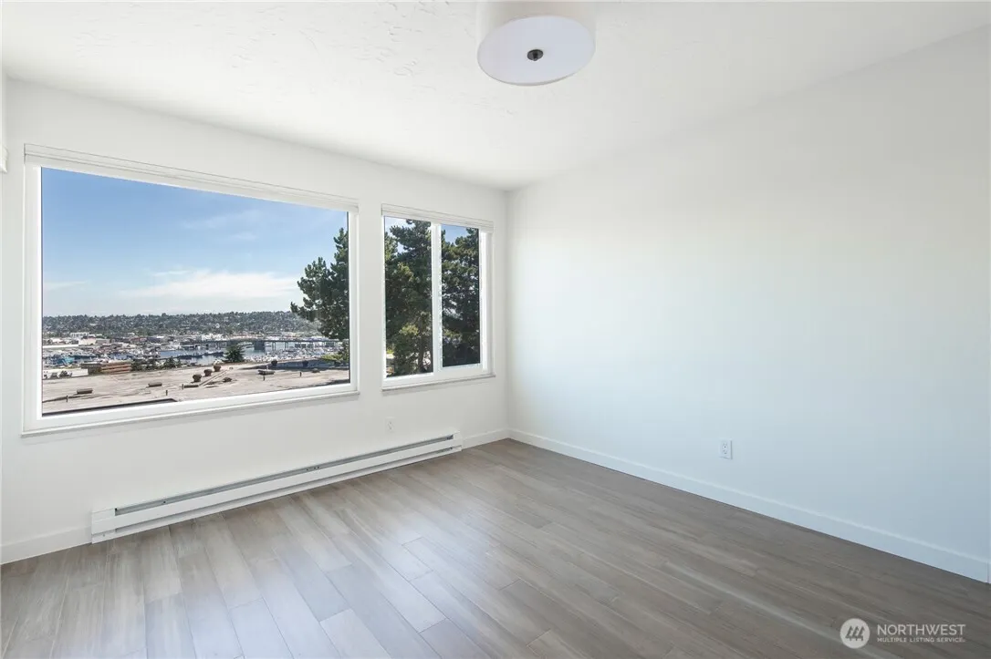 3626 26th Place W #3, Seattle, WA 98199
