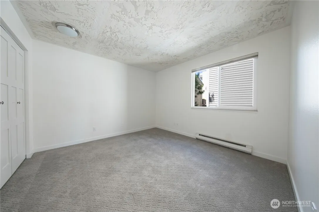 3626 26th Place W #3, Seattle, WA 98199