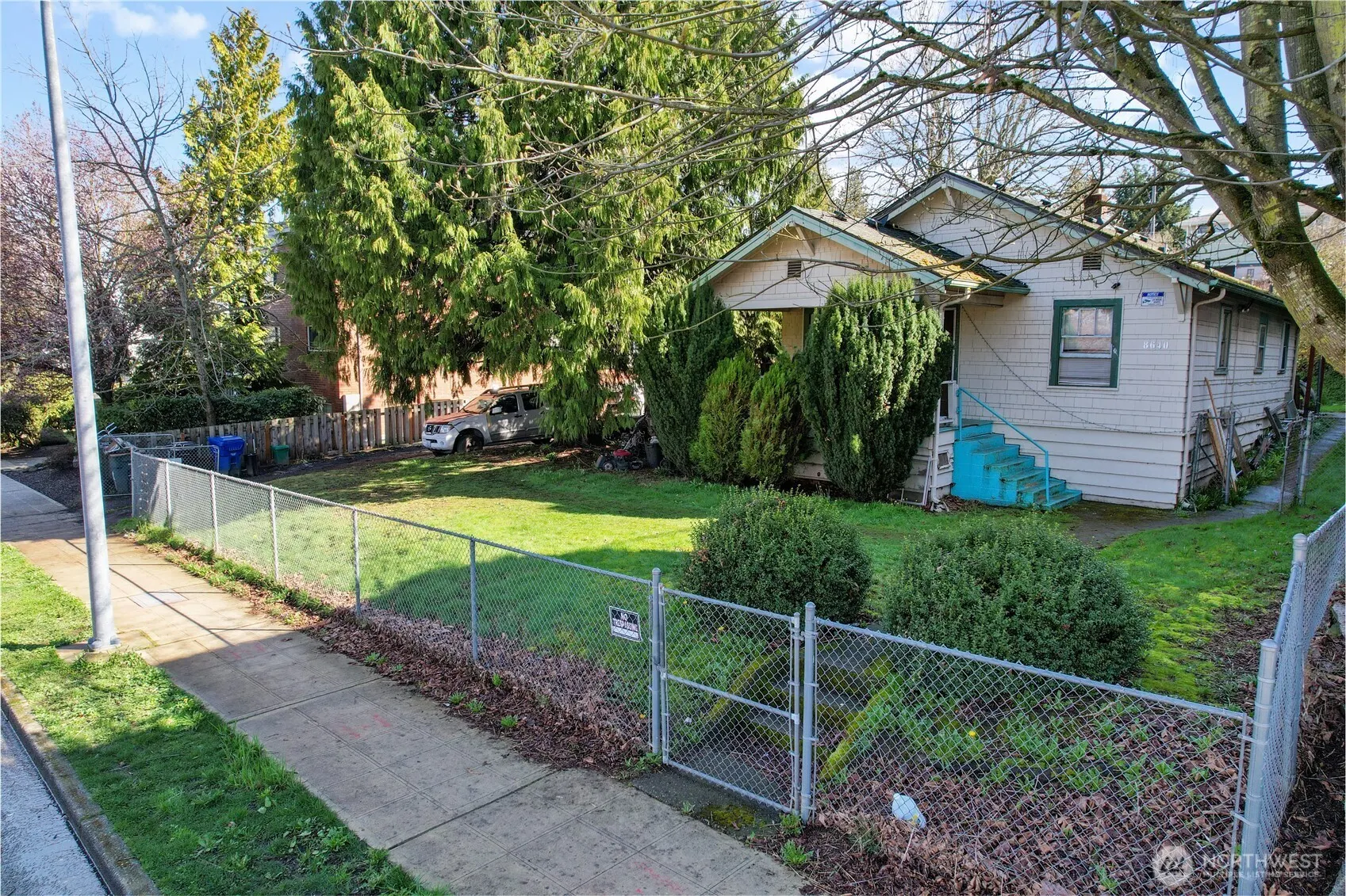 8640 Delridge Way SW, Seattle, WA 98106