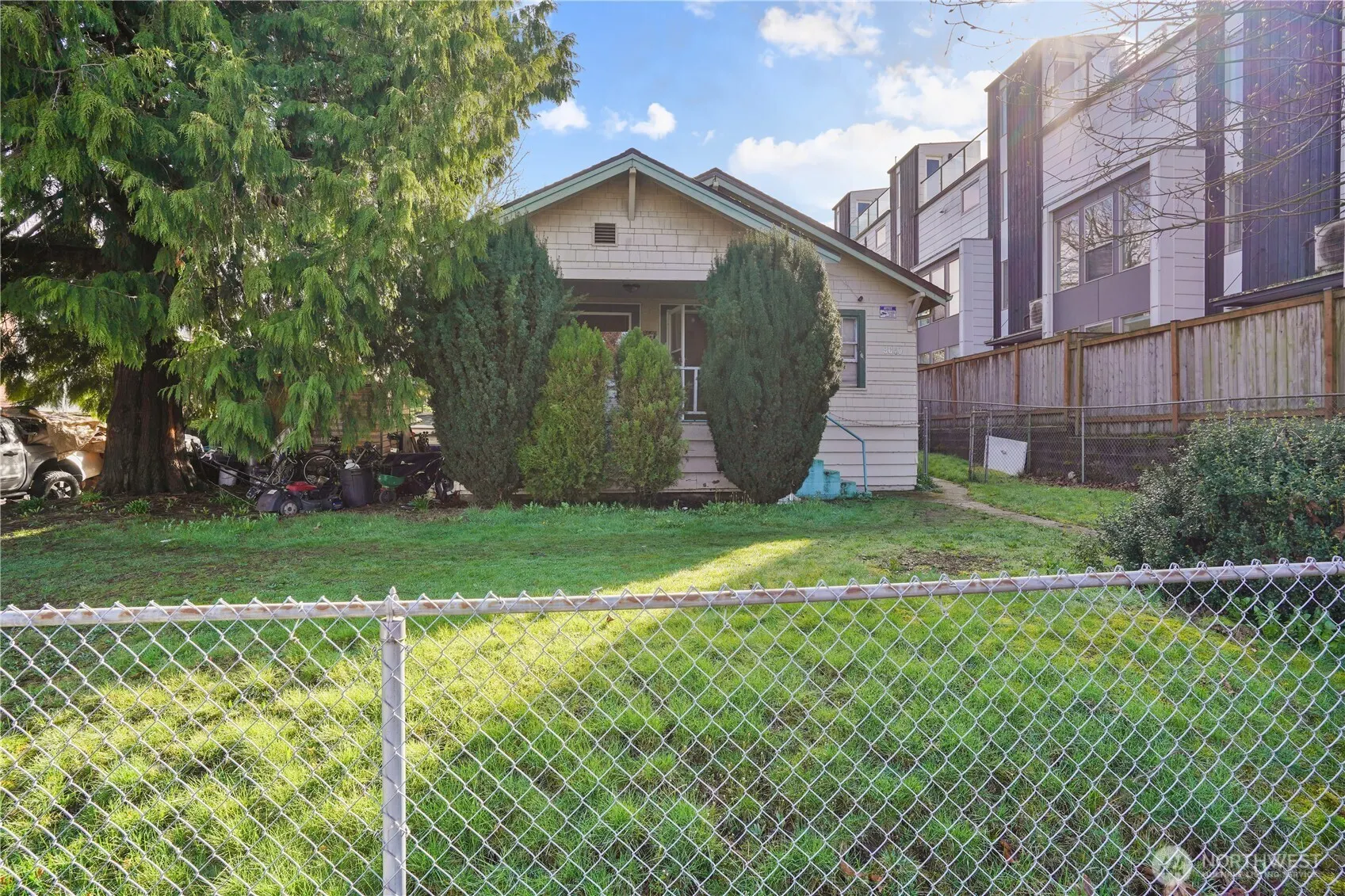 8640 Delridge Way SW, Seattle, WA 98106