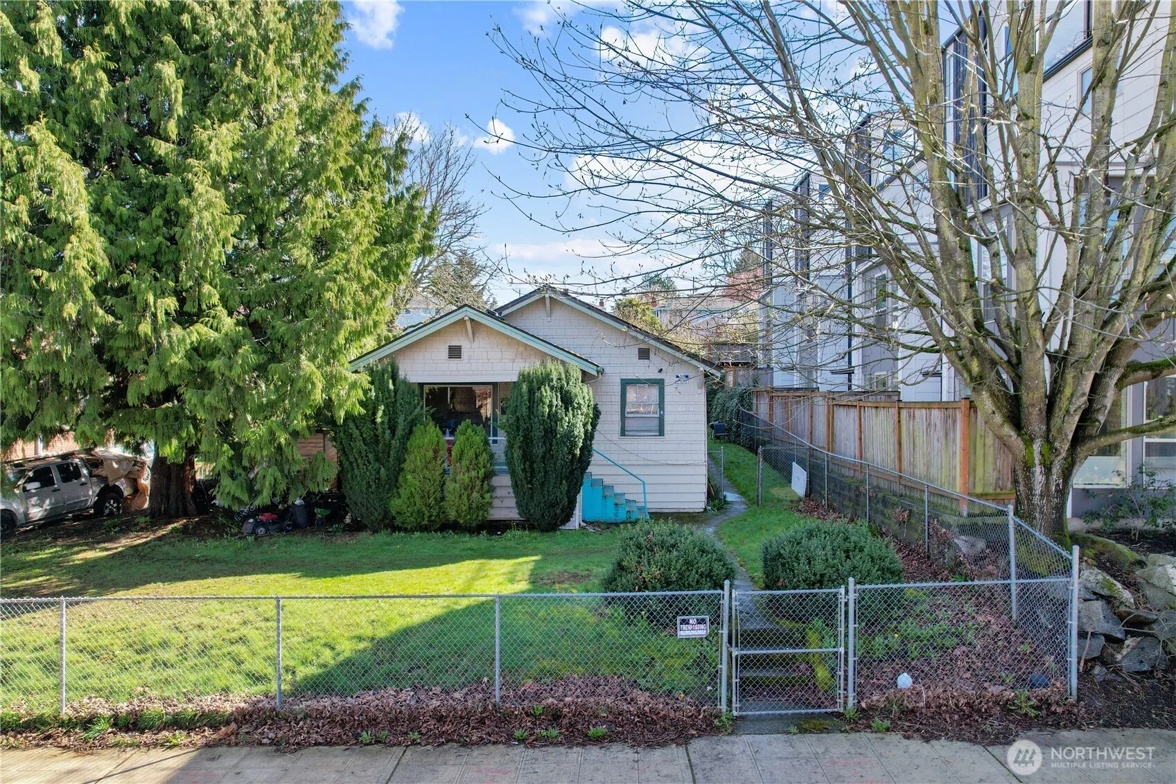 8640 Delridge Way SW, Seattle, WA 98106