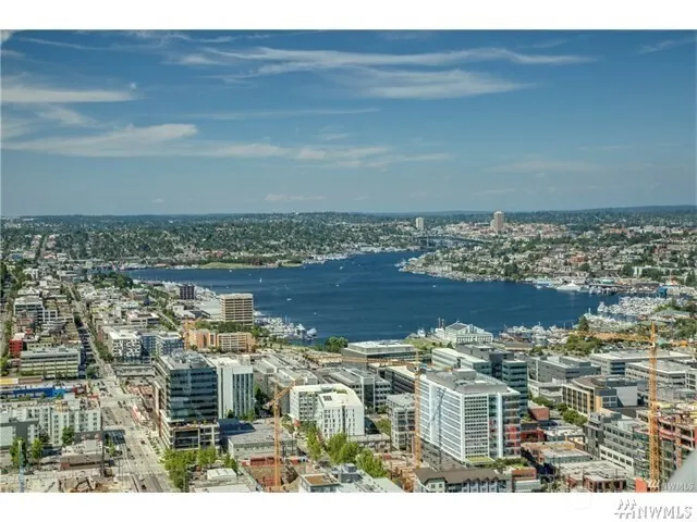 583 Battery Street #316N, Seattle, WA 98121