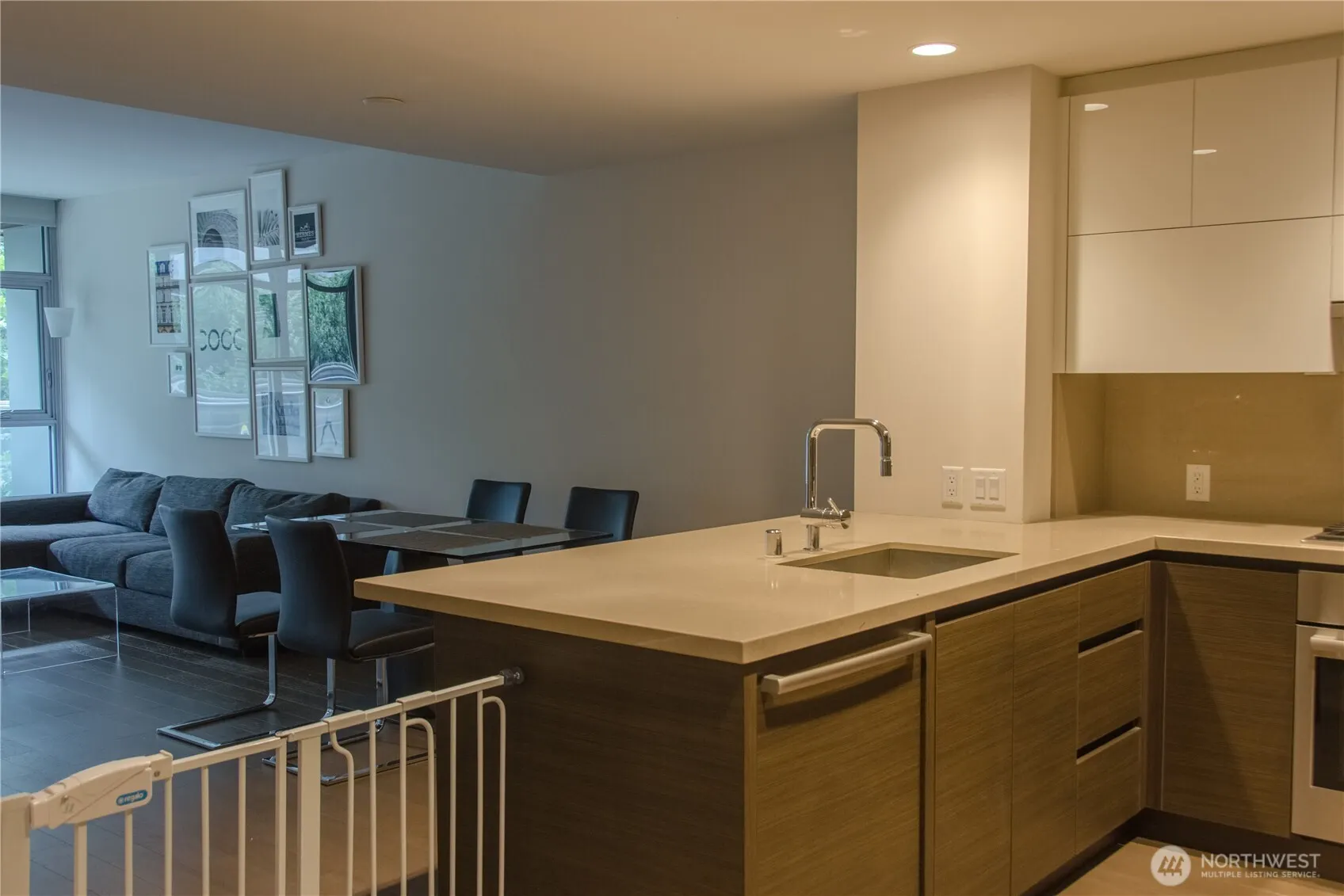 583 Battery Street #316N, Seattle, WA 98121