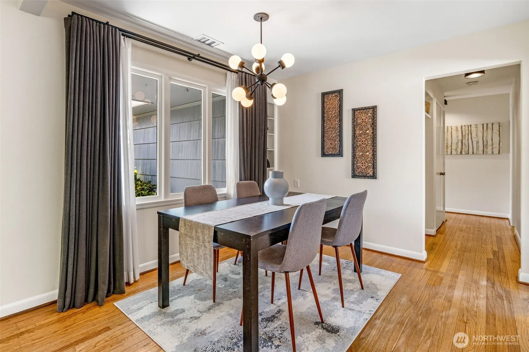 2716 E Jefferson St , Seattle, WA 98122