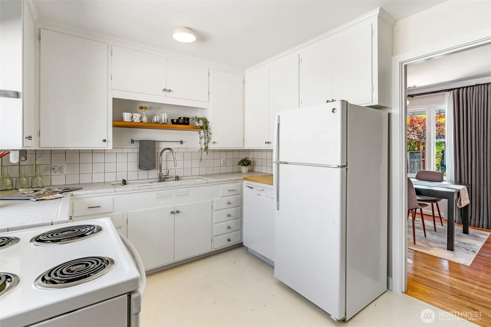 2716 E Jefferson St , Seattle, WA 98122