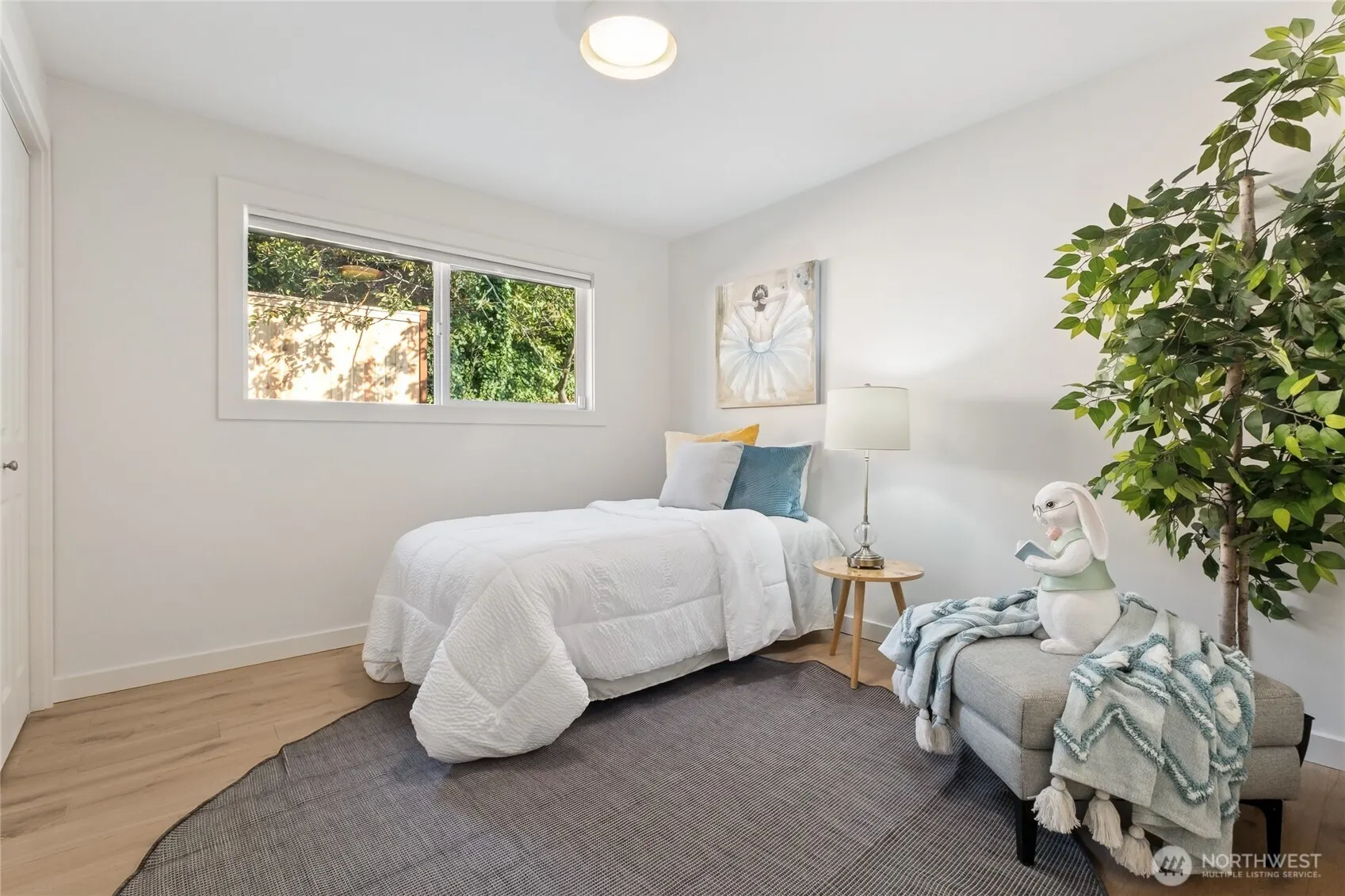 5910 47th Avenue S, Seattle, WA 98118