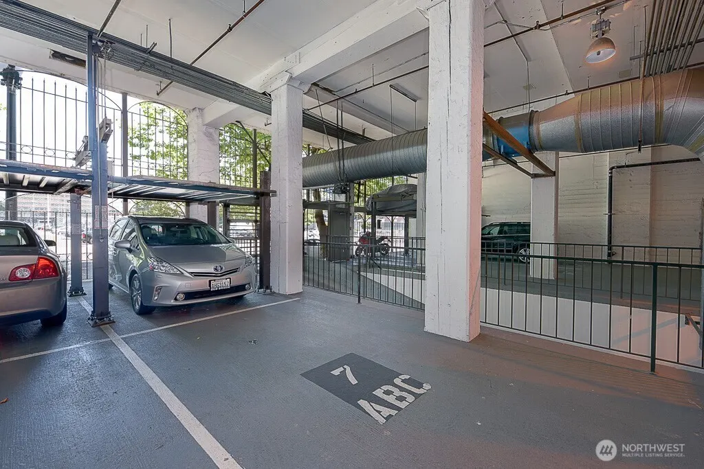 526 1st Avenue S #530-C, Seattle, WA 98104